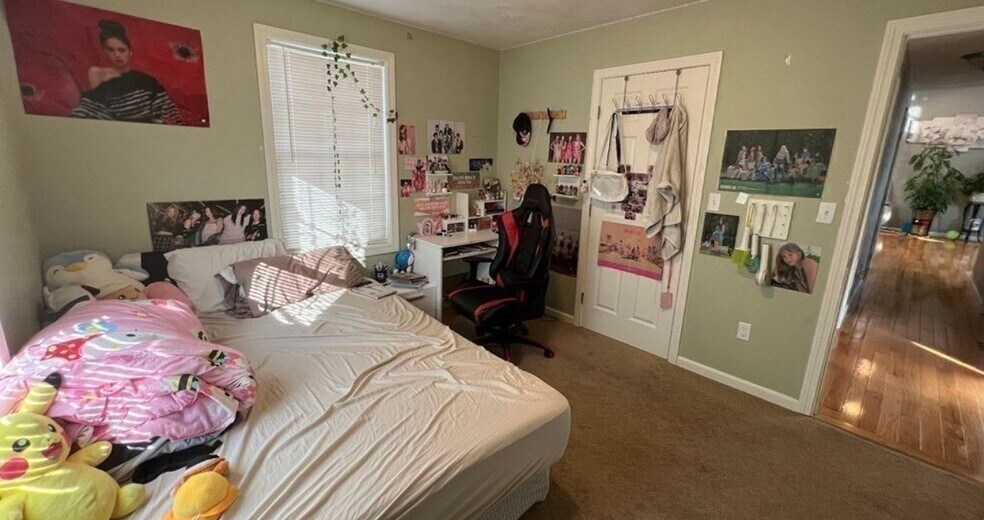 Building Photo - 24 Manchester St