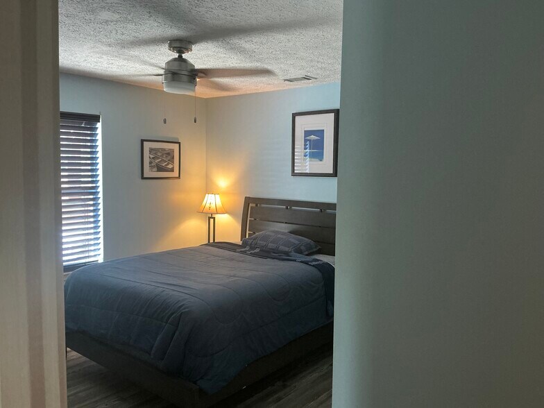 Building Photo - 3610 Conwick Dr