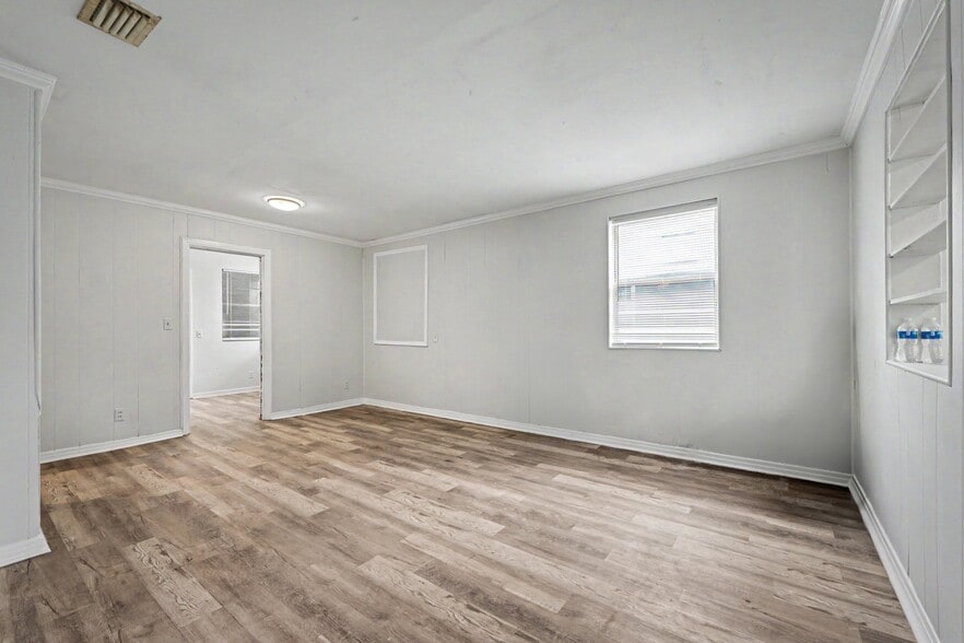 Building Photo - 3516 Penton St