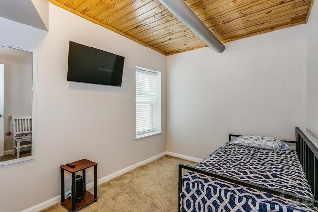 Building Photo - 11710 Gulf Beach Hwy