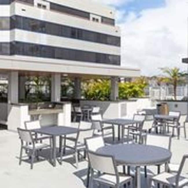 Building Photo - Penthouse 1-bedroom with 2-Parking!