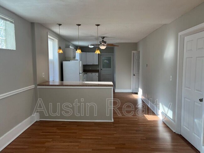 Building Photo - 1149 Watts St