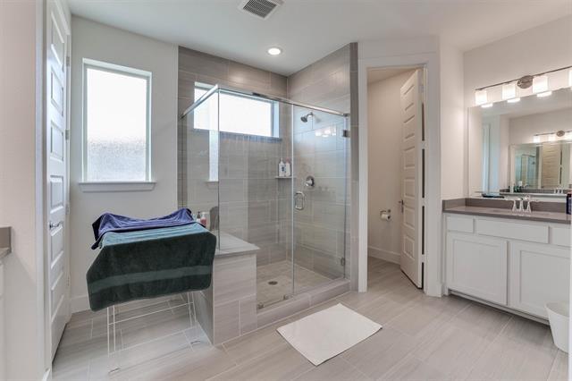 Building Photo - 8044 Zeppos Dr.