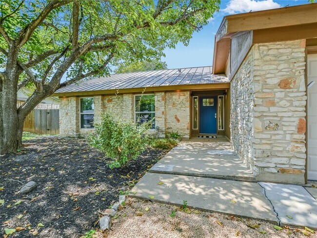 Building Photo - 7310 Inspiration Dr