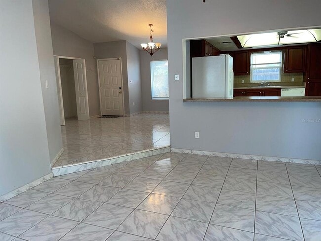 Building Photo - 1392 San Diego Ct