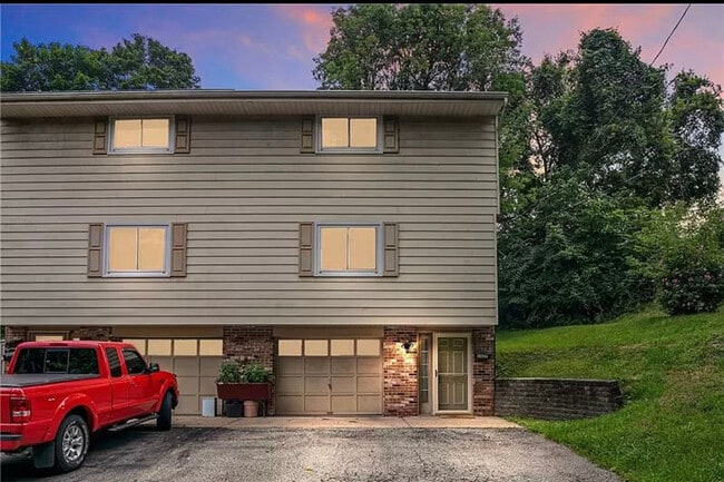 Building Photo - 3449 Middletown Rd