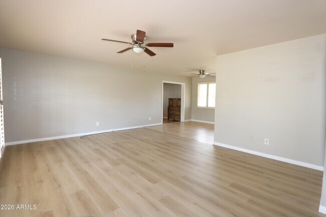 Building Photo - 3809 E Coolidge St