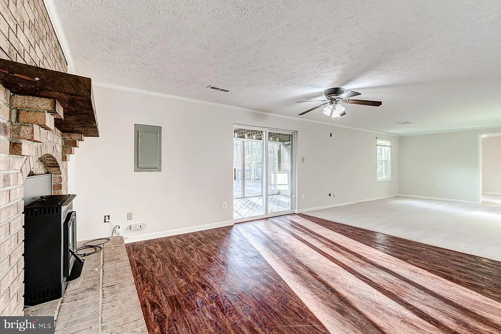 Building Photo - 11134 Stonebrook Dr