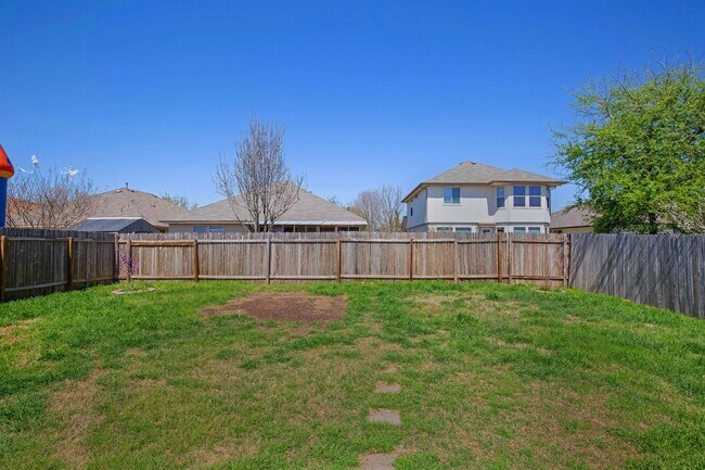 Building Photo - 15006 Parrish Ln