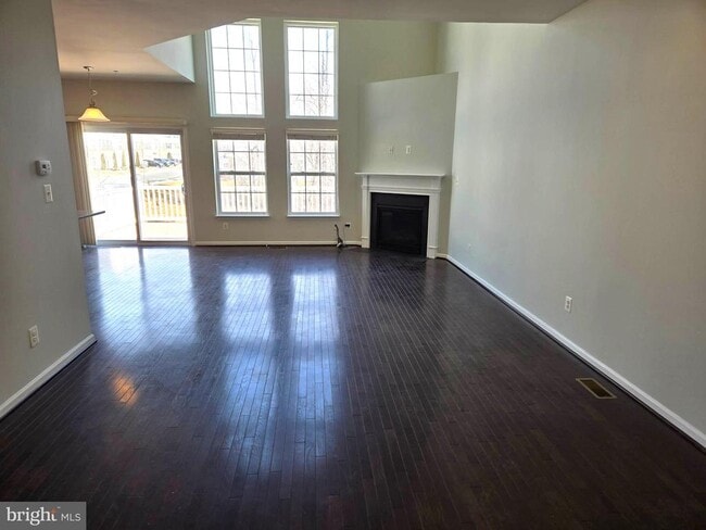 Building Photo - 514 Millar Ct