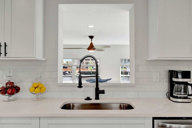 Building Photo - 3396 Minnow Creek Dr