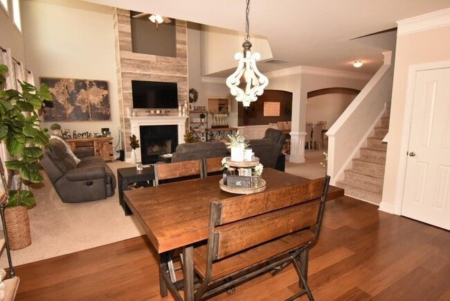 Building Photo - 5691 Apple Grove Rd NE