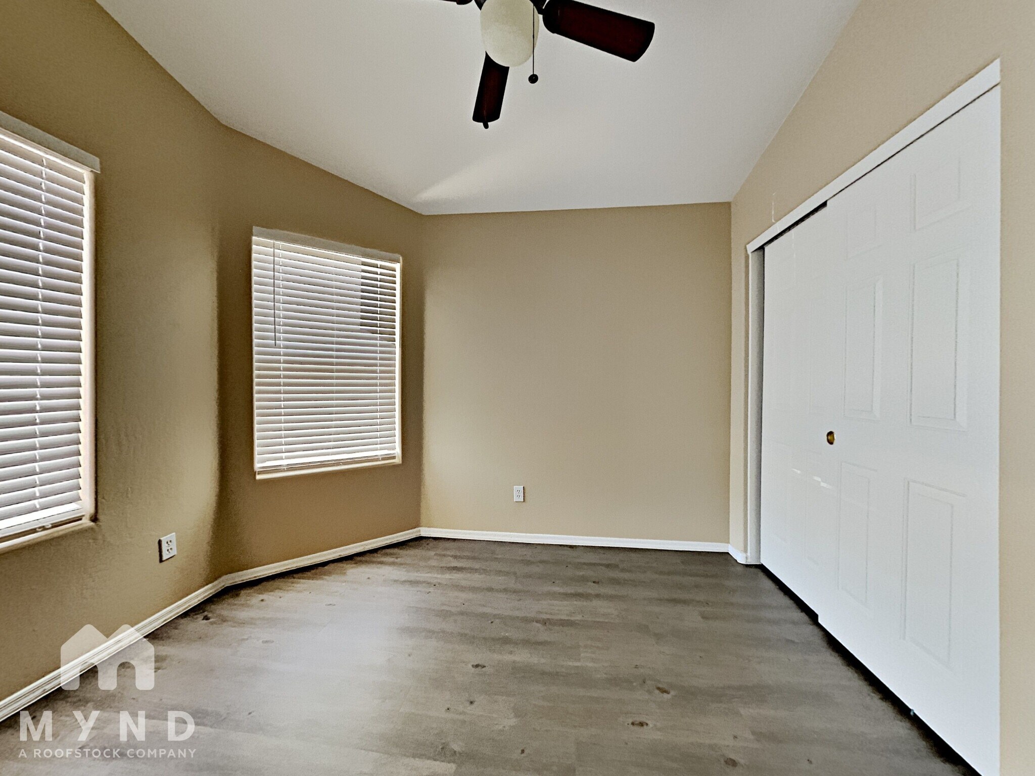 Building Photo - 24484 N Shelton Way