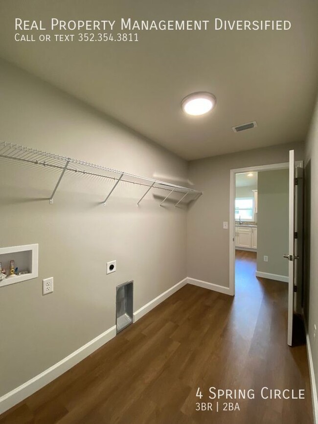 Building Photo - 4 Spring Cir