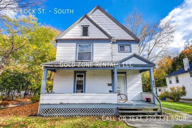 Primary Photo - 845 Lock St