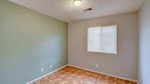 Building Photo - 2257 High Desert Cir NE