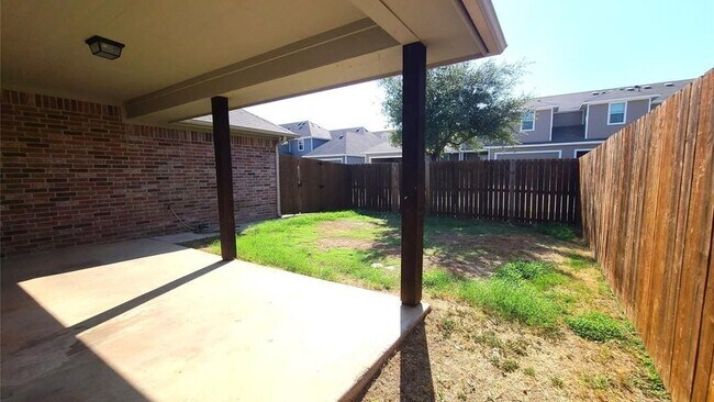 Building Photo - 1110 Avendale Dr