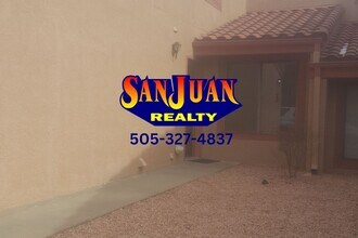 Building Photo - 2 Bedroom Condo in Country Club Villas Com...