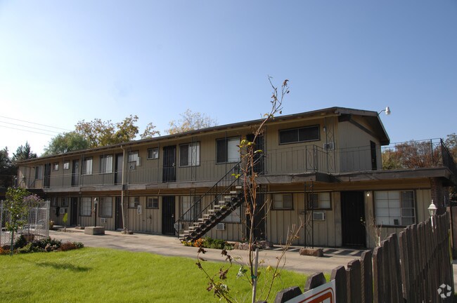 Vassar Apartments - 1526 E Vassar Ave