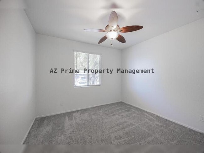 Building Photo - 7914 W Pueblo Ave