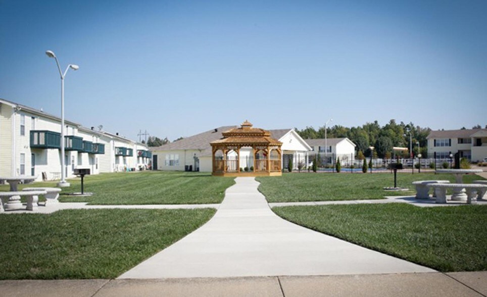 Brushwood Apartments 3424 New Hartford Rd Owensboro KY 42303 Apartment Finder