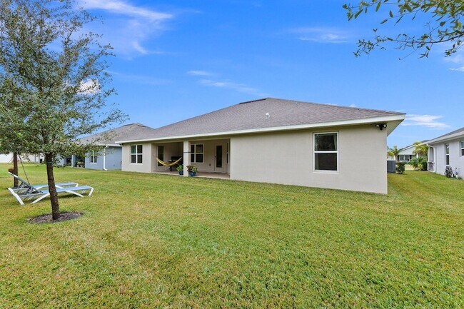 Building Photo - 8324 Amalfi Cir