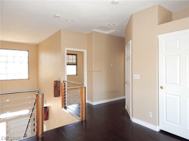 Building Photo - 8070 Arcadian Ln