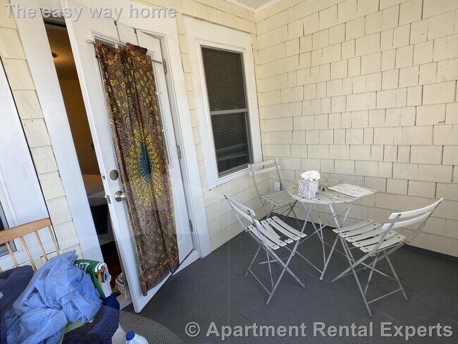 Building Photo - 80 Ten Hills Rd