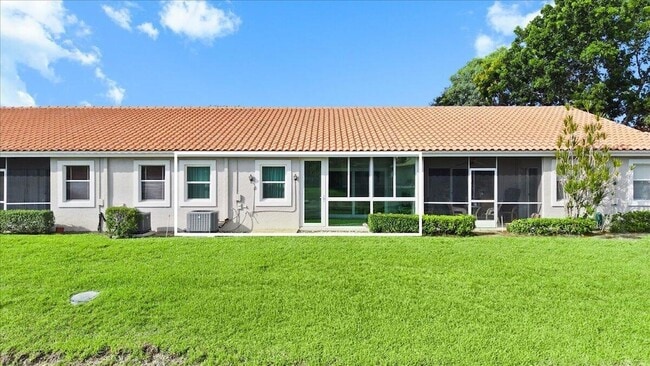 Building Photo - 10352 Mateo Ct