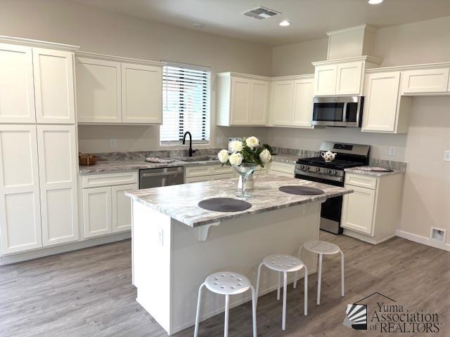 Building Photo - 4273 W 31st Pl