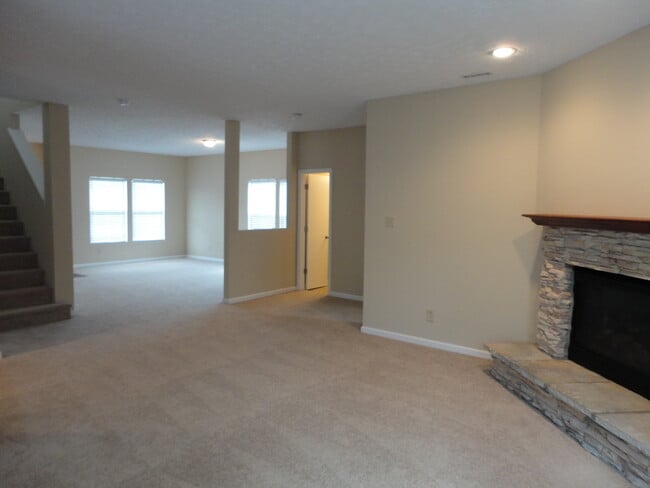 Building Photo - 6675 Wellspring Drive