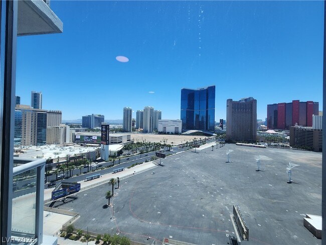 Building Photo - 200 W Sahara Ave