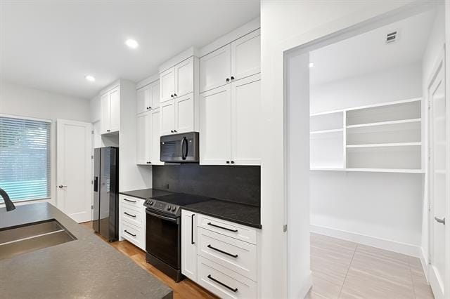 Building Photo - 2310 Newbury Dr