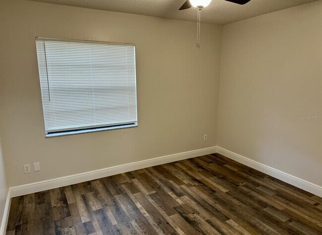 Building Photo - 2713 Kenora Ct