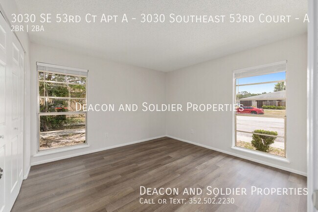 Building Photo - 3030 SE 53rd Ct