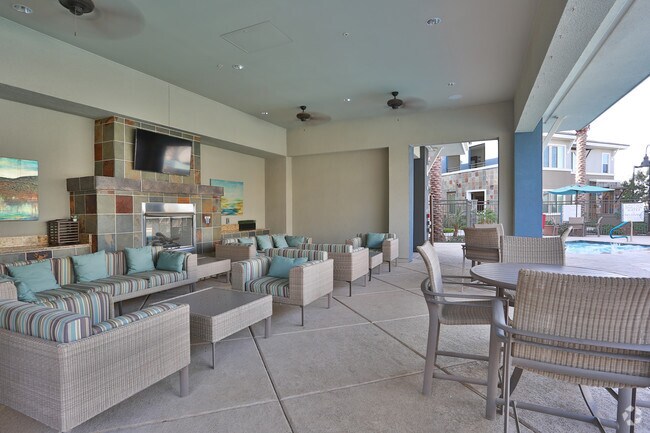 Interior Photo - Camden Chandler