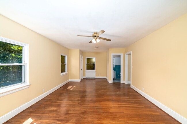 Building Photo - 3117 Sterling Point Dr