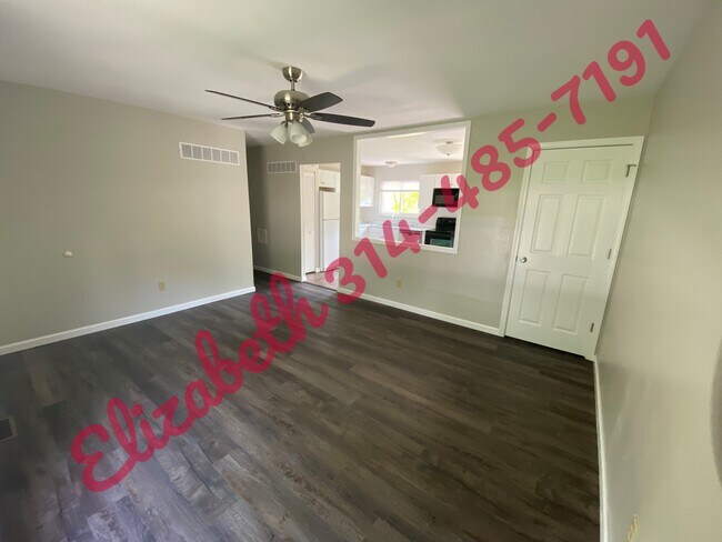 Building Photo - 3037 Lyme St