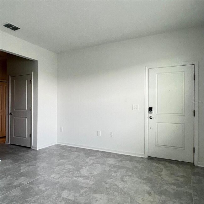 Building Photo - 836 Daring Dr