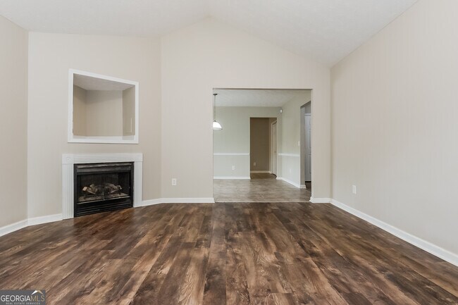 Building Photo - 5179 Tew Ln SW