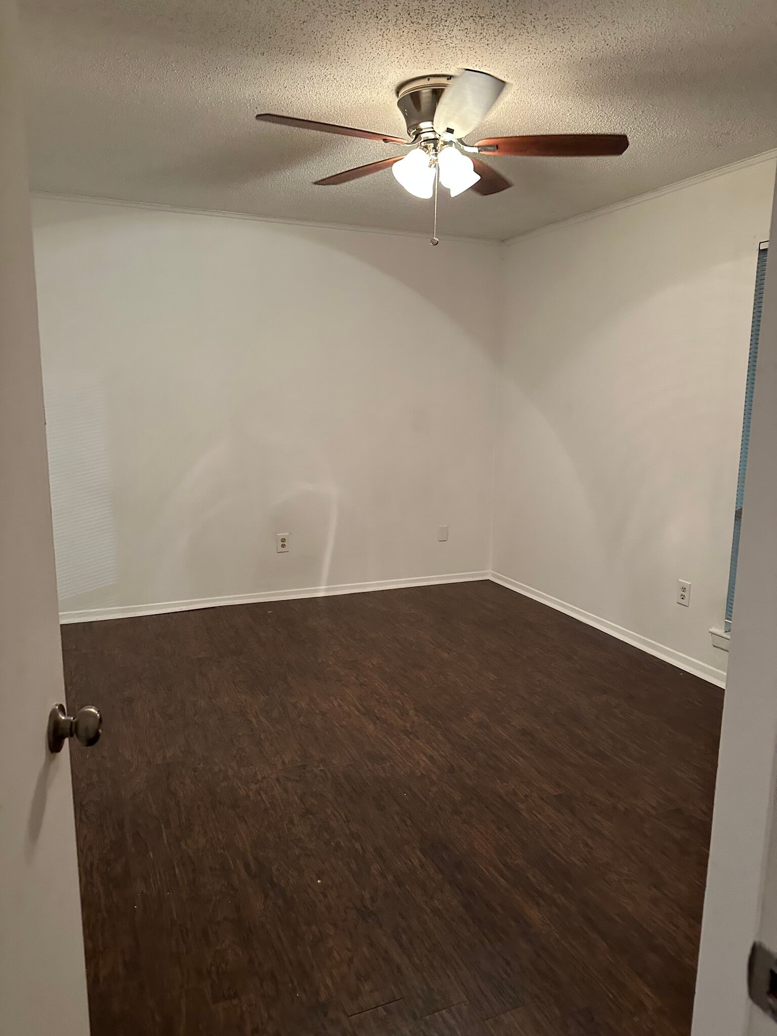 Building Photo - 5653 Encino Cv