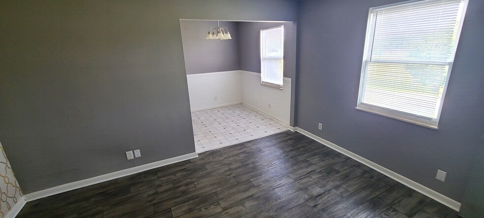 Building Photo - 1519 Steadmantown Ln