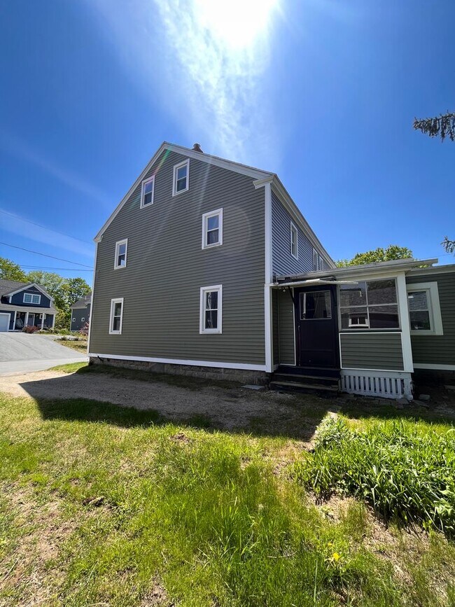 Building Photo - 1-3 Lincoln Ave