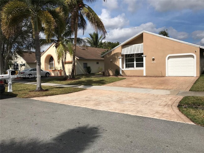 Building Photo - 9803 SW 59th St
