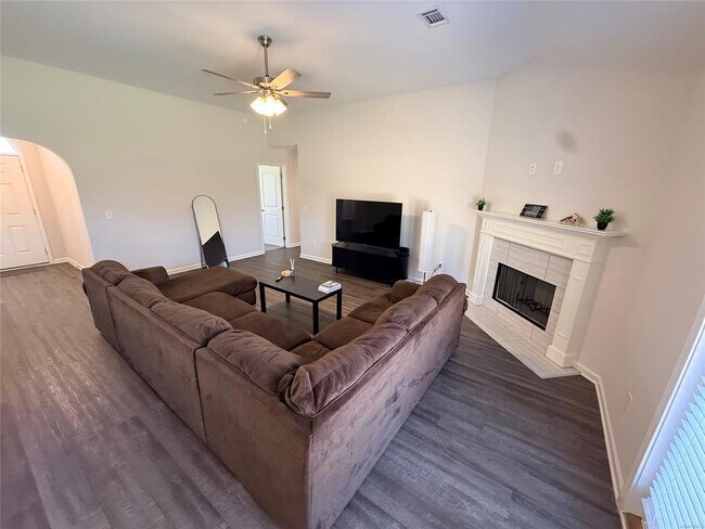 Building Photo - 6108 Ridgeside Boulevard