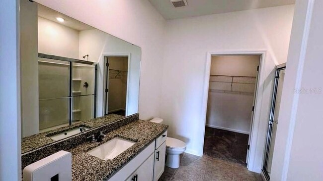 Building Photo - 2449 Grey Hawk Dr