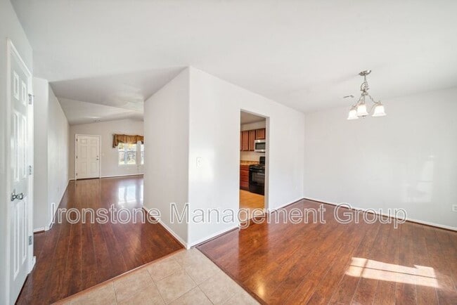Building Photo - 6795 East 130th Pl S