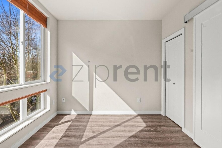 Building Photo - 1588 139th Ct NE