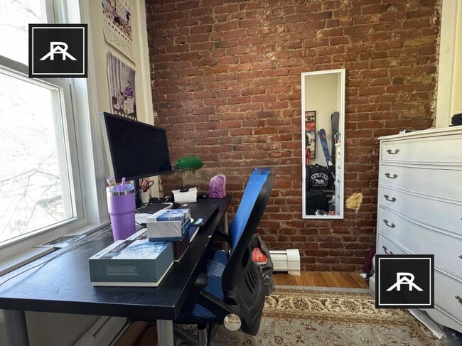 Building Photo - 1 bedroom in Brookline MA 02445