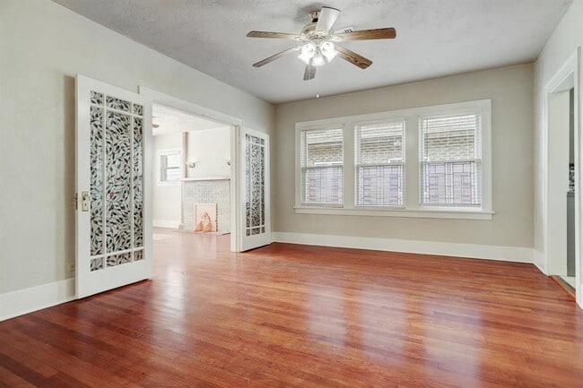 Building Photo - 412 W Polk St